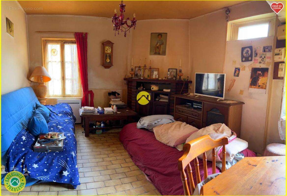 Maison à NEUVY-SUR-BARANGEON