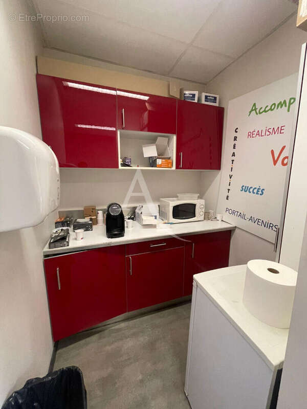 Commerce à VERSAILLES