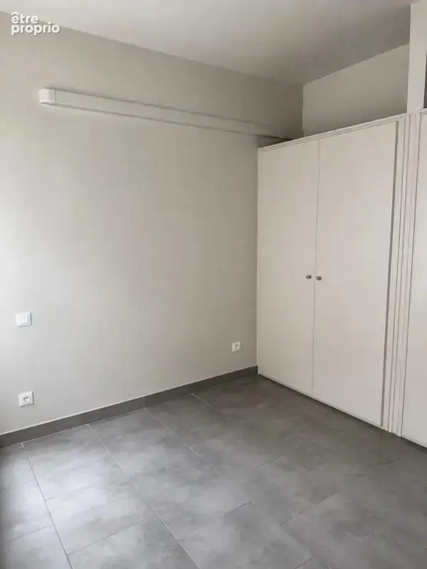 Appartement de 4 pièces de 96 m² à Pézenas - photo 12