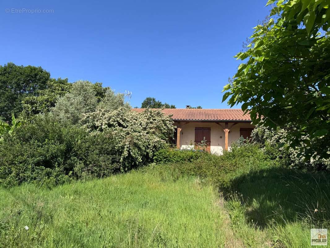 Maison 90 m² à Coutras  - photo 3