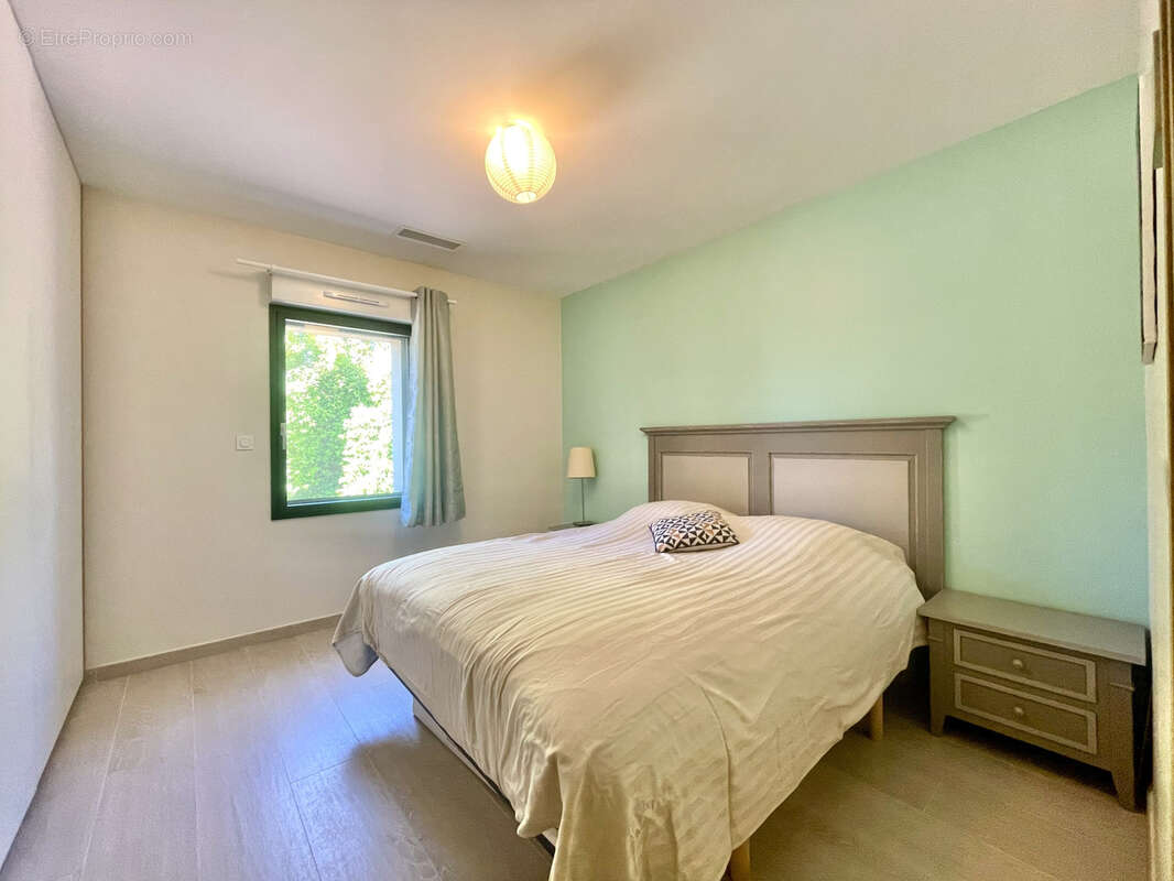 Grasse, PLASCASSIER : Rare à la vente Maison de Plain Pied sur Terrain Plat Entièrement Rénovée - photo 9