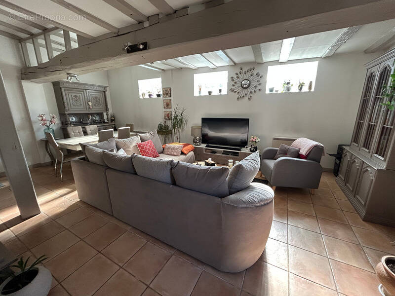 Maison à CHAMPIGNELLES