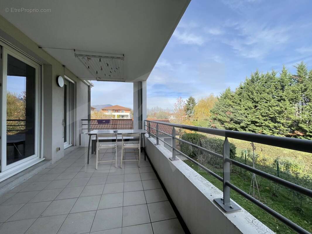 Appartement à SASSENAGE