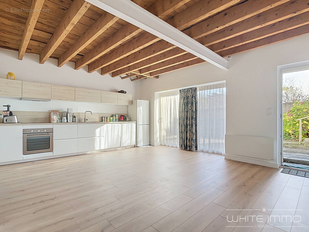 Appartement à FRANCHEVILLE