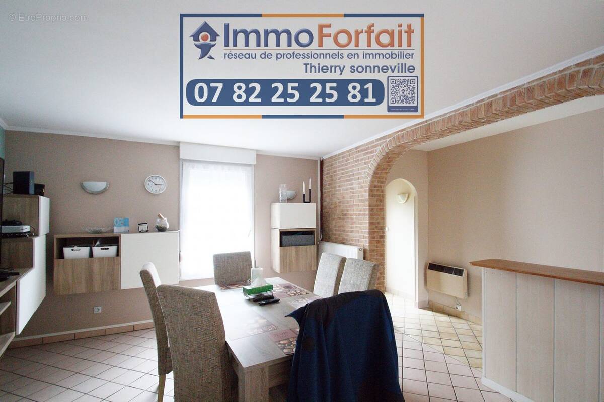 Maison à HERSIN-COUPIGNY