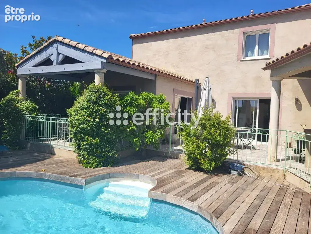 Maison 165 m² à Saint-Pargoire  - photo 2