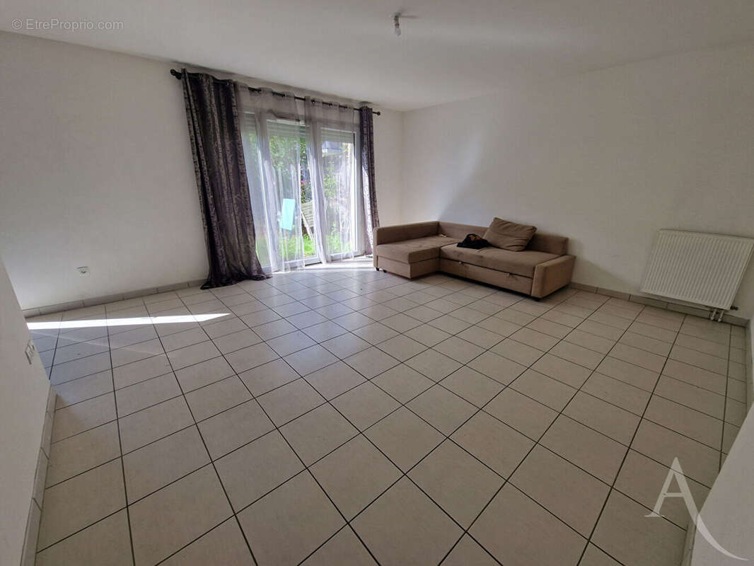 Maison à COLOMBELLES