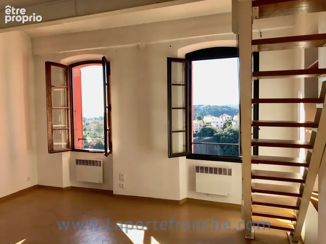 HAUT DE CAGNES dernier étage duplex 3 pièces - photo 3