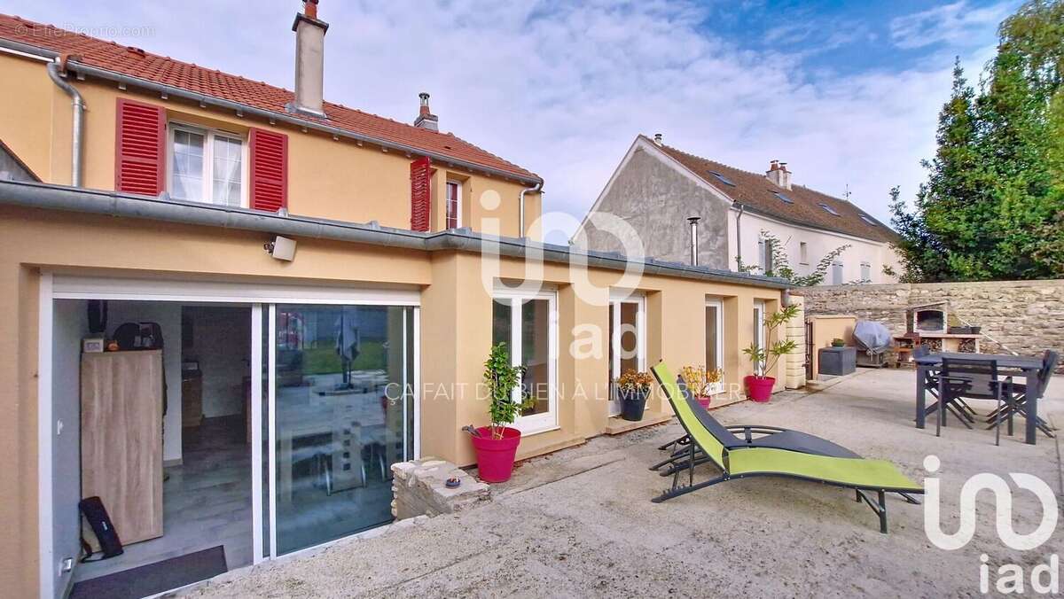 Photo 2 - Maison à VARREDDES