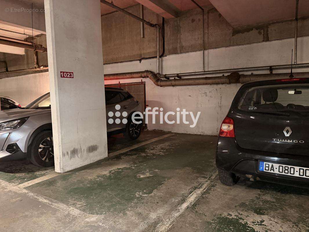 Parking couvert - photo 2