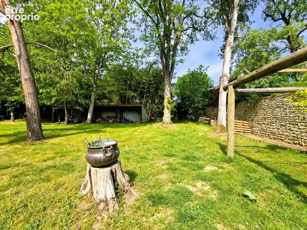 Maison À Vendre - Fontaine-sous-Jouy – Une parenthèse de nature aux portes de Pacy-sur-Eure et d'Évreux - photo 10
