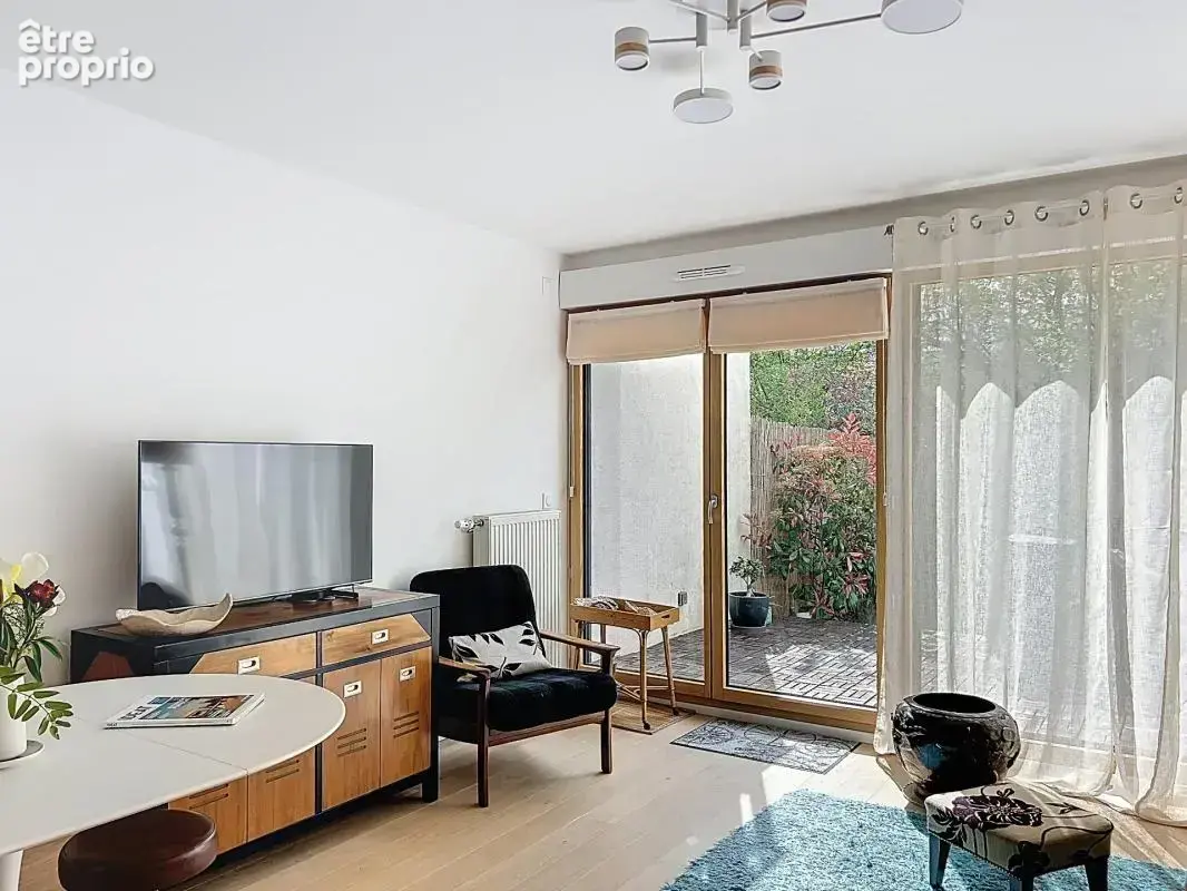 Montreuil – 3 pièces 60 m² – jardin 39 m² – terrasse – 2 chambres – parking - photo 4