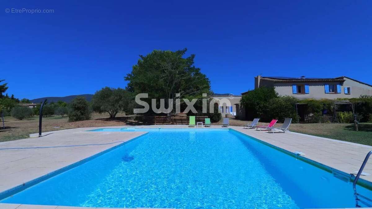 Maison à LOURMARIN