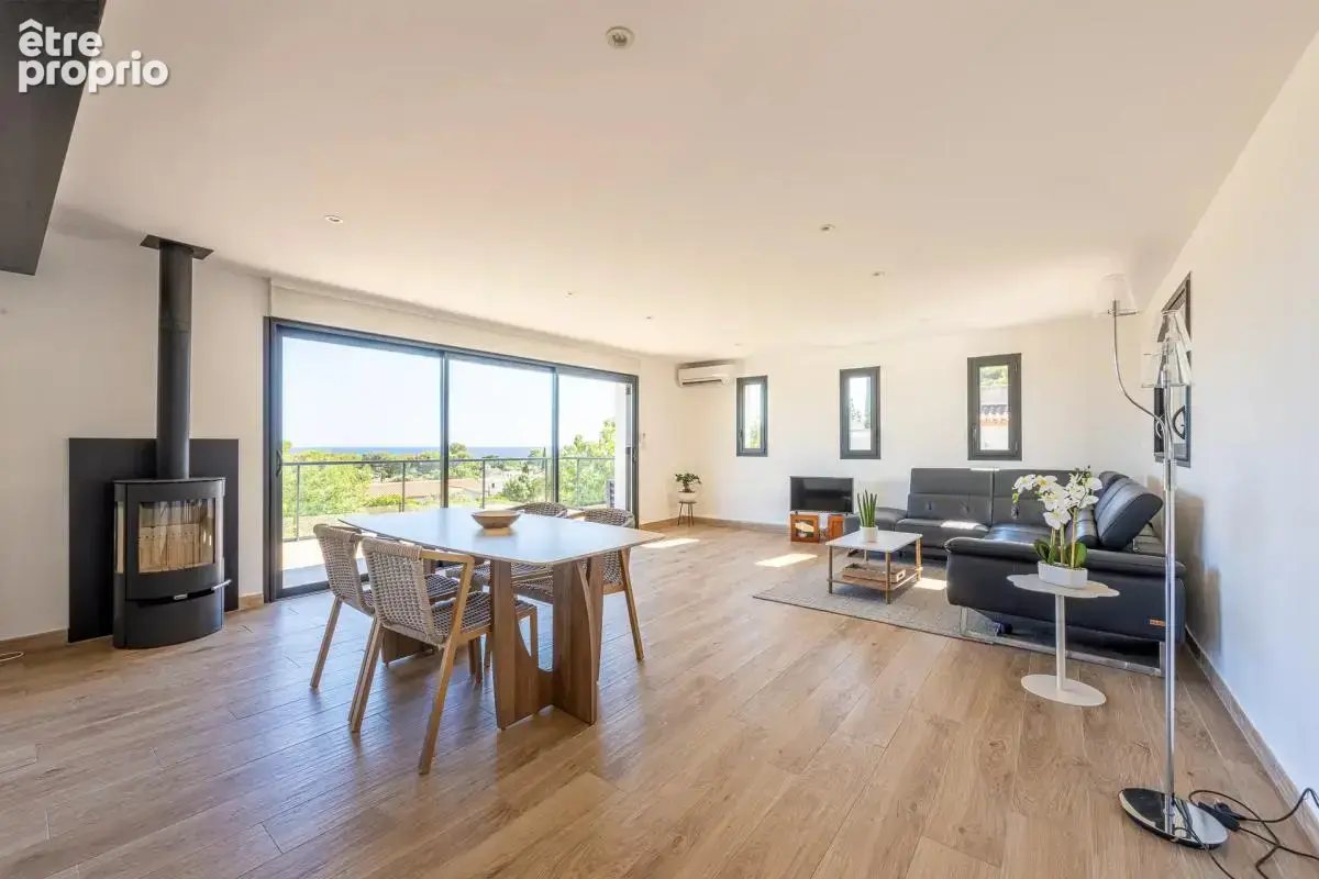 Villa 6 pièces de 177 m² à Saint-Aygulf - photo 6