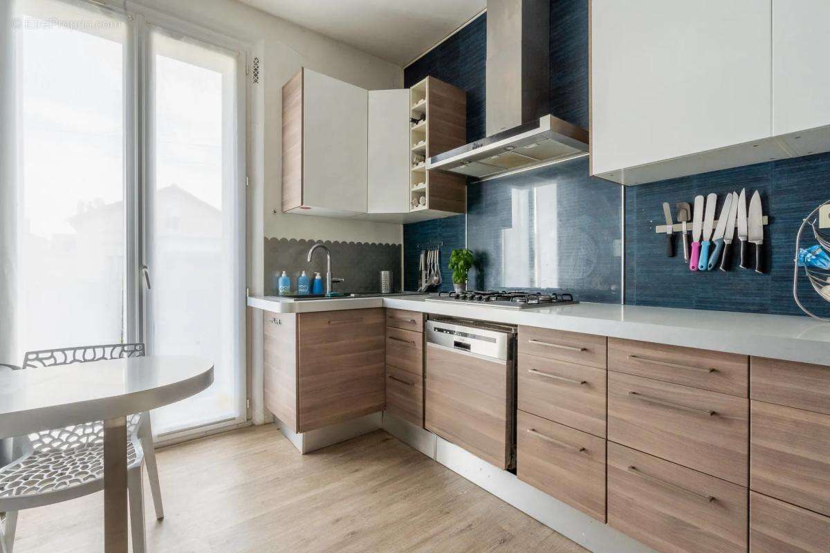 Maison de caractère de 145 m² avec jardin et sous-sol complet - photo 5