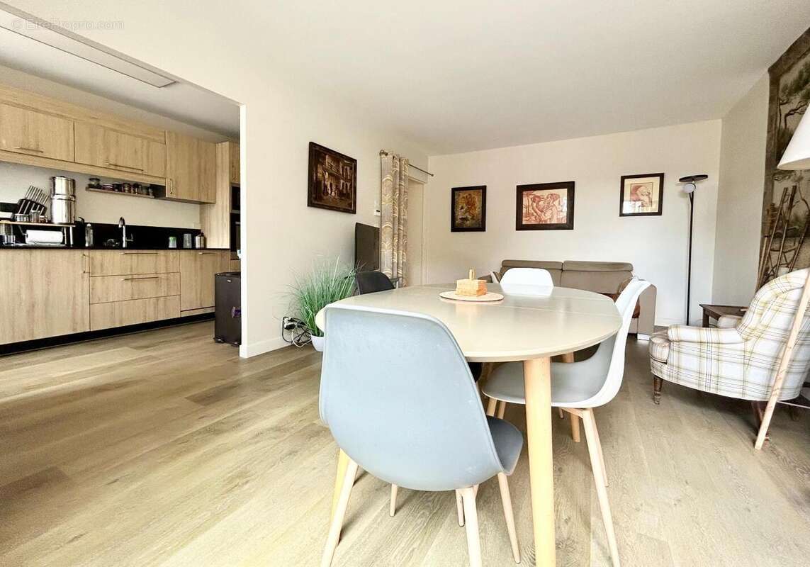   - Appartement à ANGERS