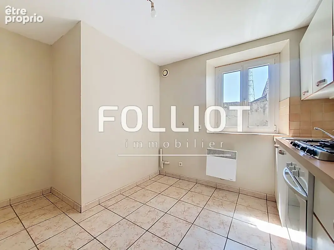 Maison (71 m2) - A VENDRE  -LA HAYE DU PUITS Centre-ville (50250) - photo 6