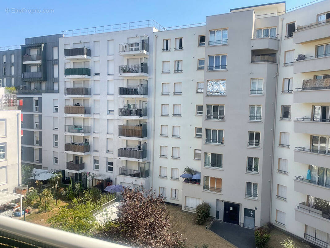 Appartement à IVRY-SUR-SEINE