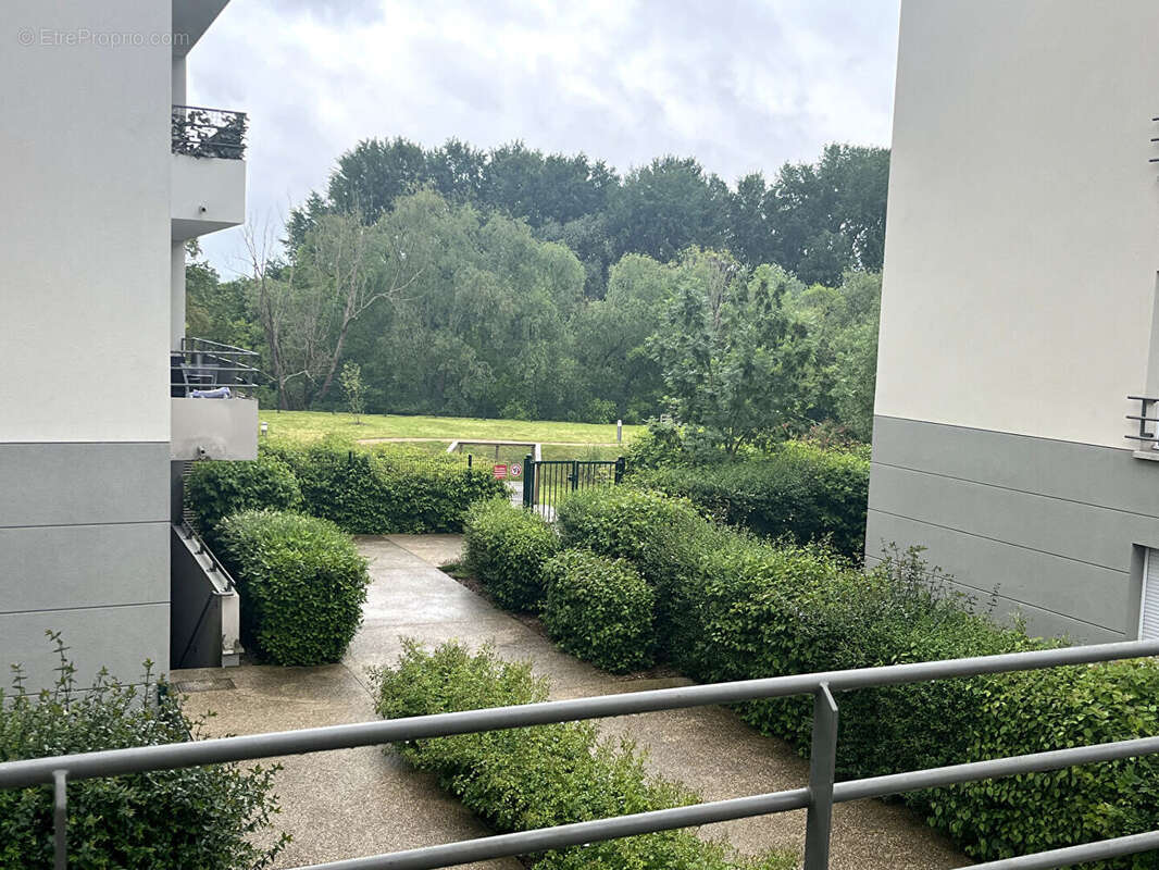 Appartement à HARDRICOURT
