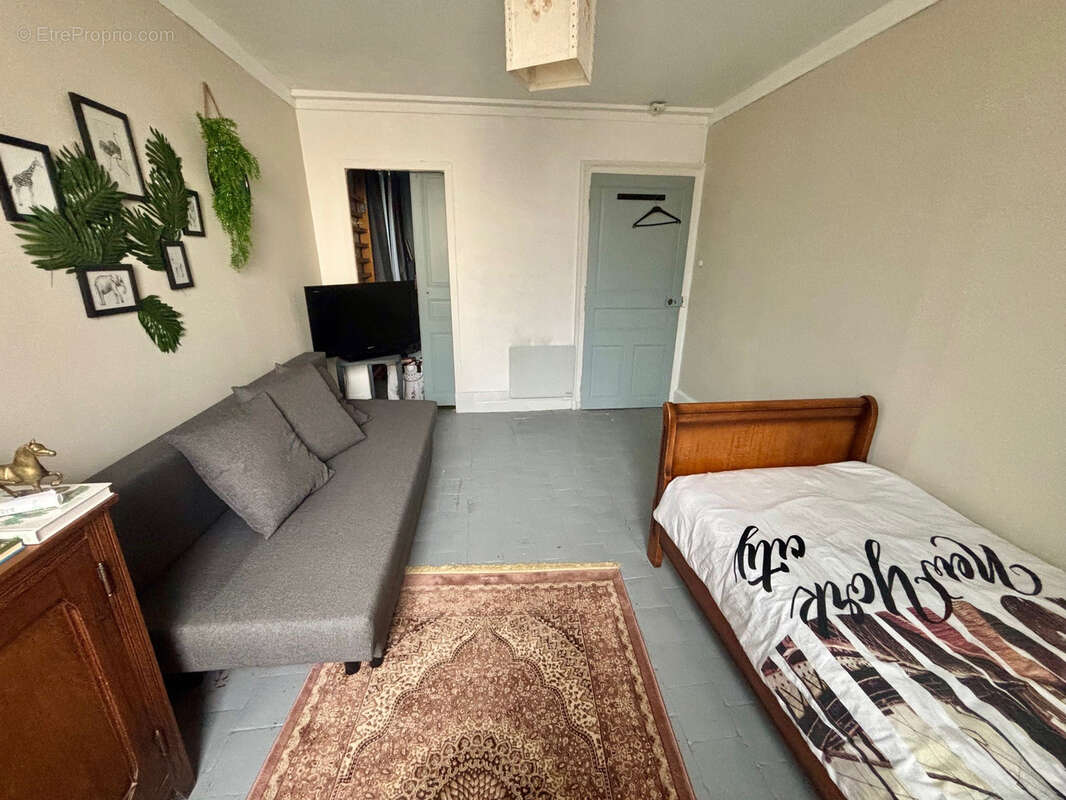 Maison à FONTGUENAND