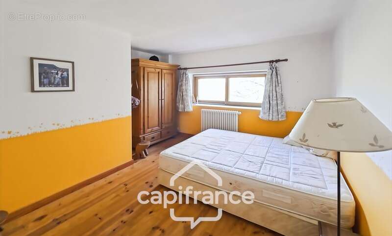 Maison à CHEVANNES-CHANGY