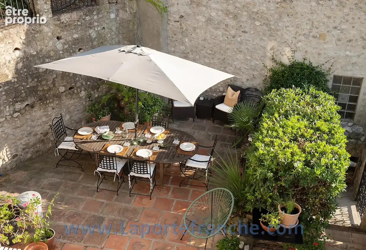 Maison de Maître   Haut-de-Cagnes   4 chambres, studio, terrasses et garage - photo 25