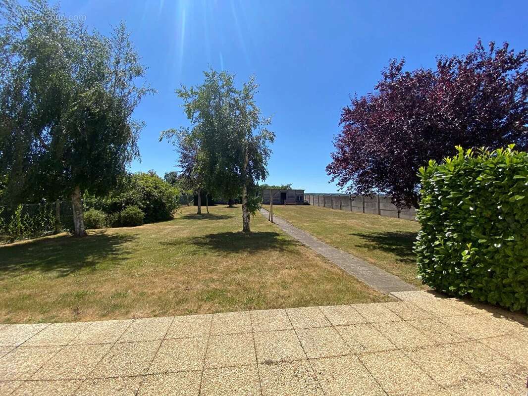 Saint-Brieuc ouest Maison de 140 m² avec accès indépendants - photo 13
