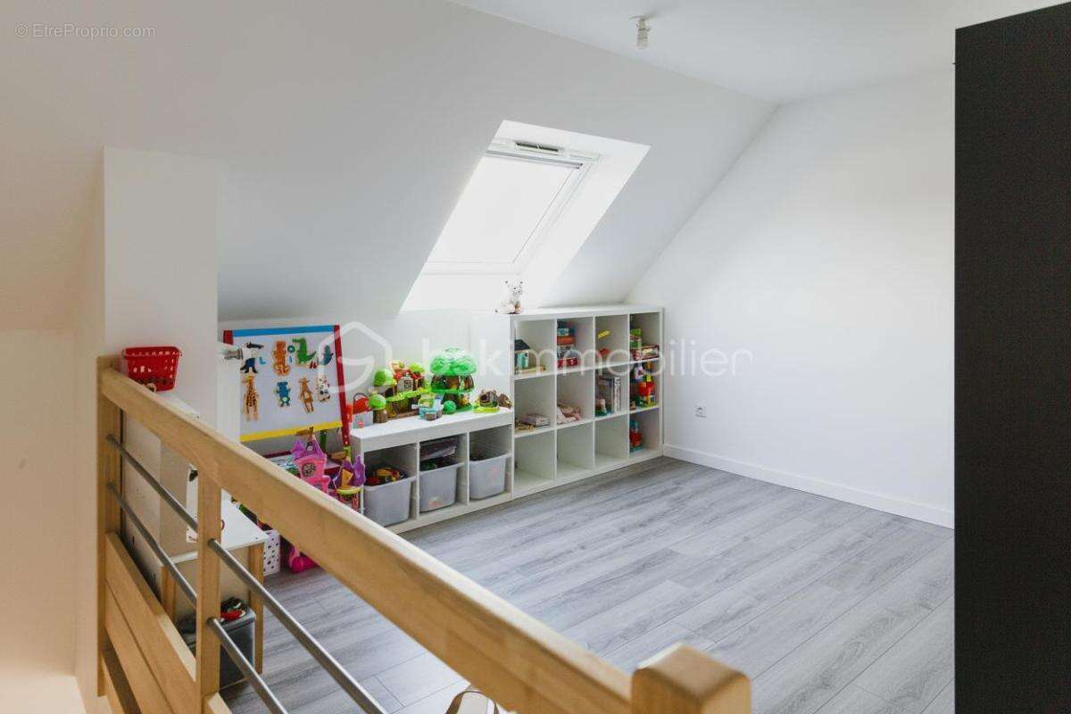 Maison à LA CHAPELLE-THOUARAULT