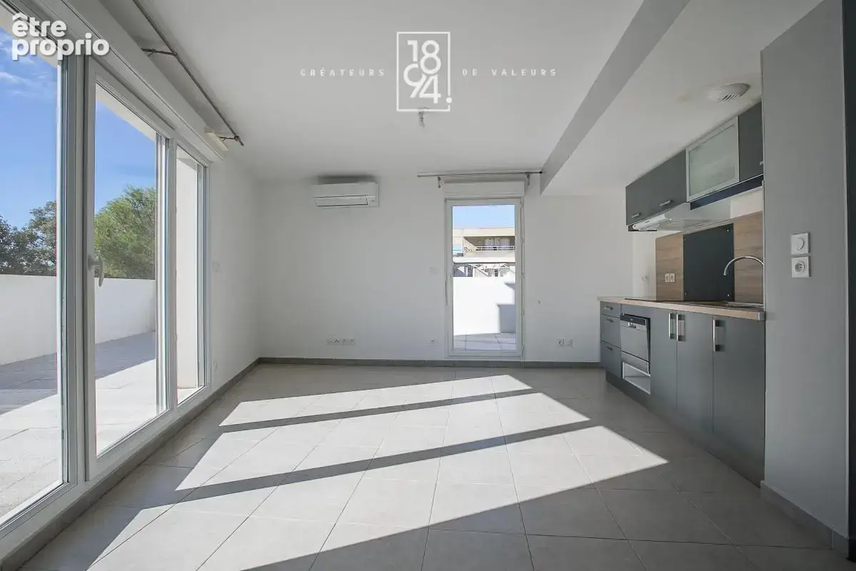 Appartement T3 à vendre Marseille 5ème (13005) I 54 m2 I Terrasse de 46 m2 I SAINT-PIERRE - photo 5