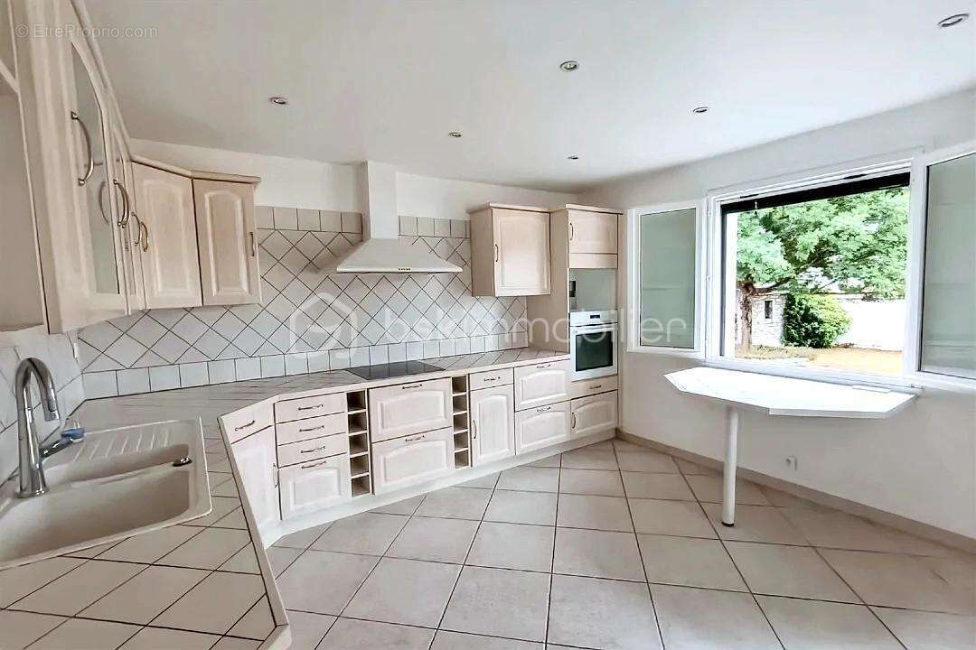 Maison à PRECHACQ-JOSBAIG