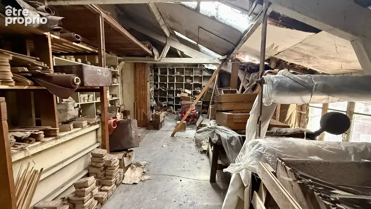 Entrepôt – environ 280 m² – rare sur le secteur - photo 4