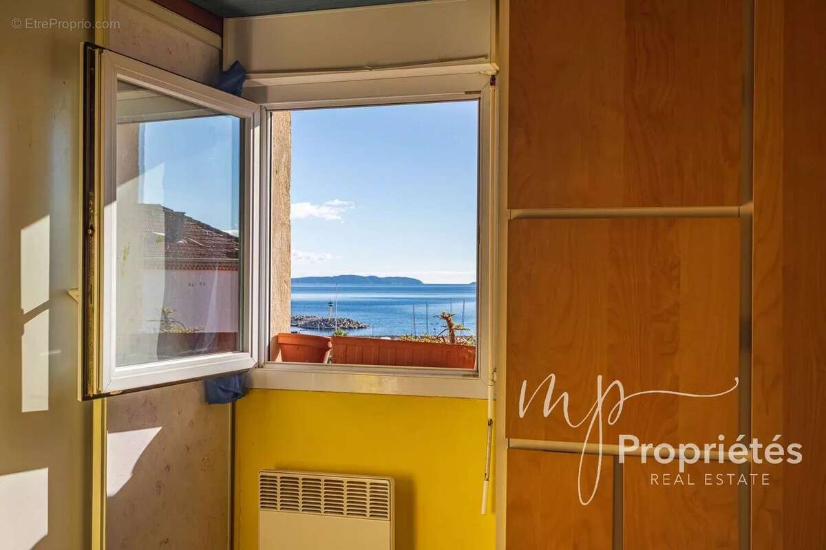 Appartement à LE LAVANDOU