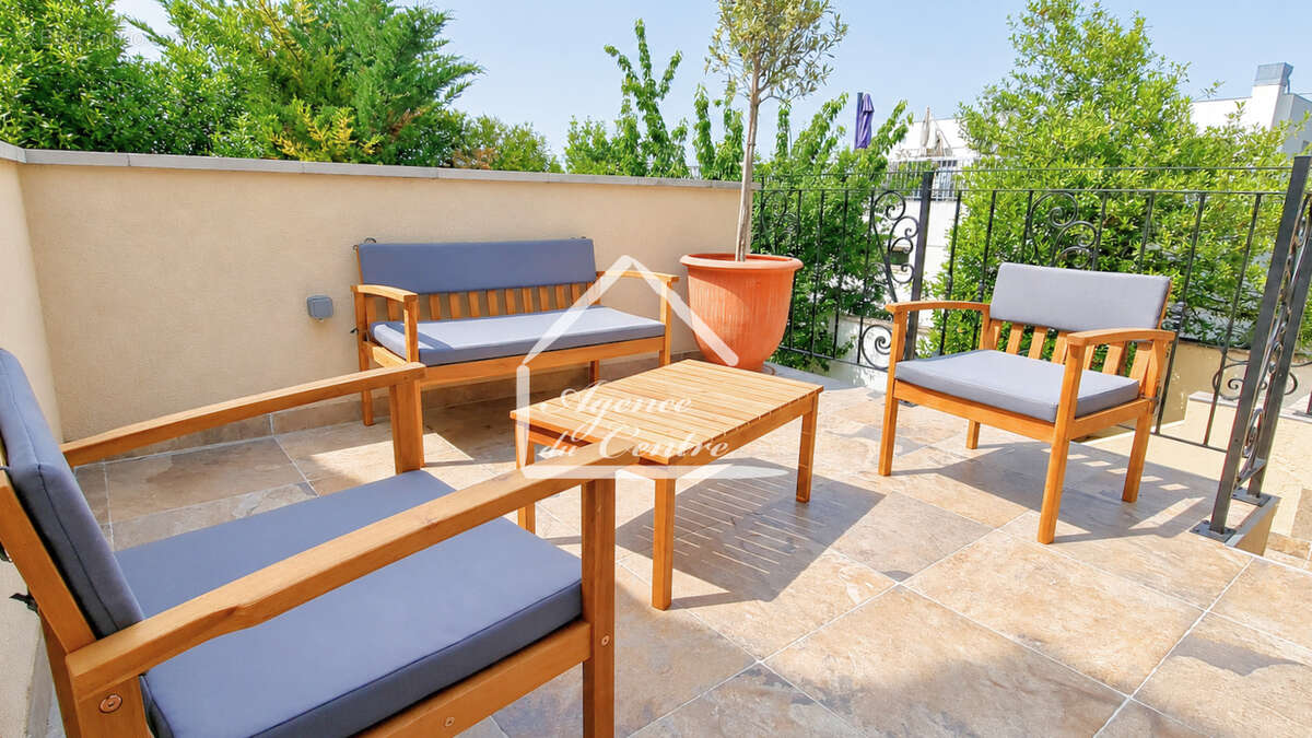 Maison rénovée de 115 m² - photo 14