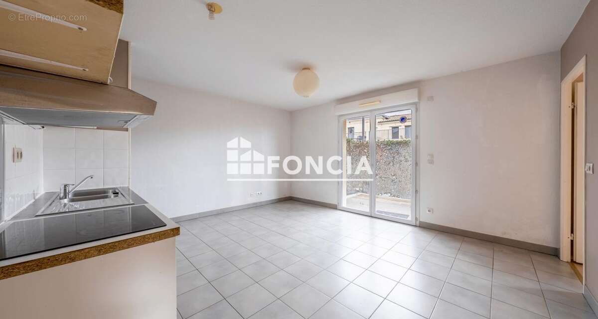 Appartement à FARGUES-SAINT-HILAIRE