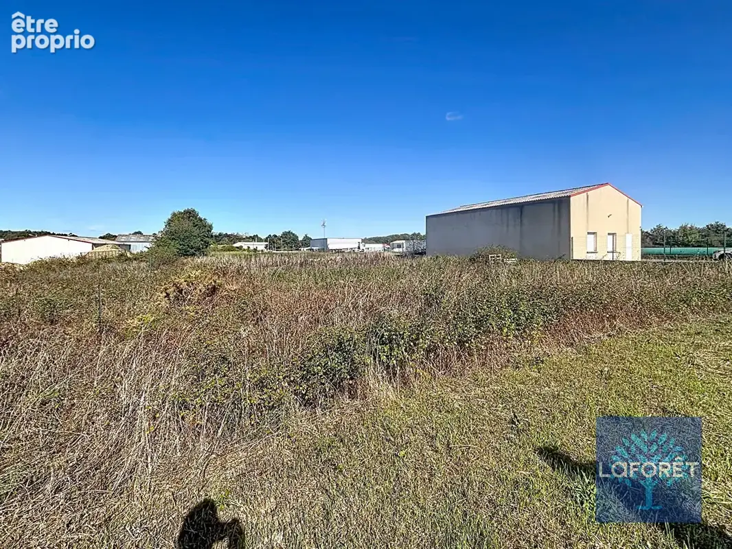 Photo Terrain à Vaire au prix de 39 900€