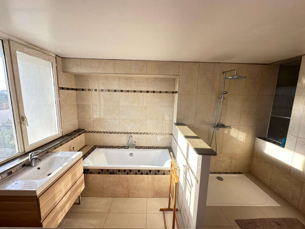 Appartement à RIS-ORANGIS