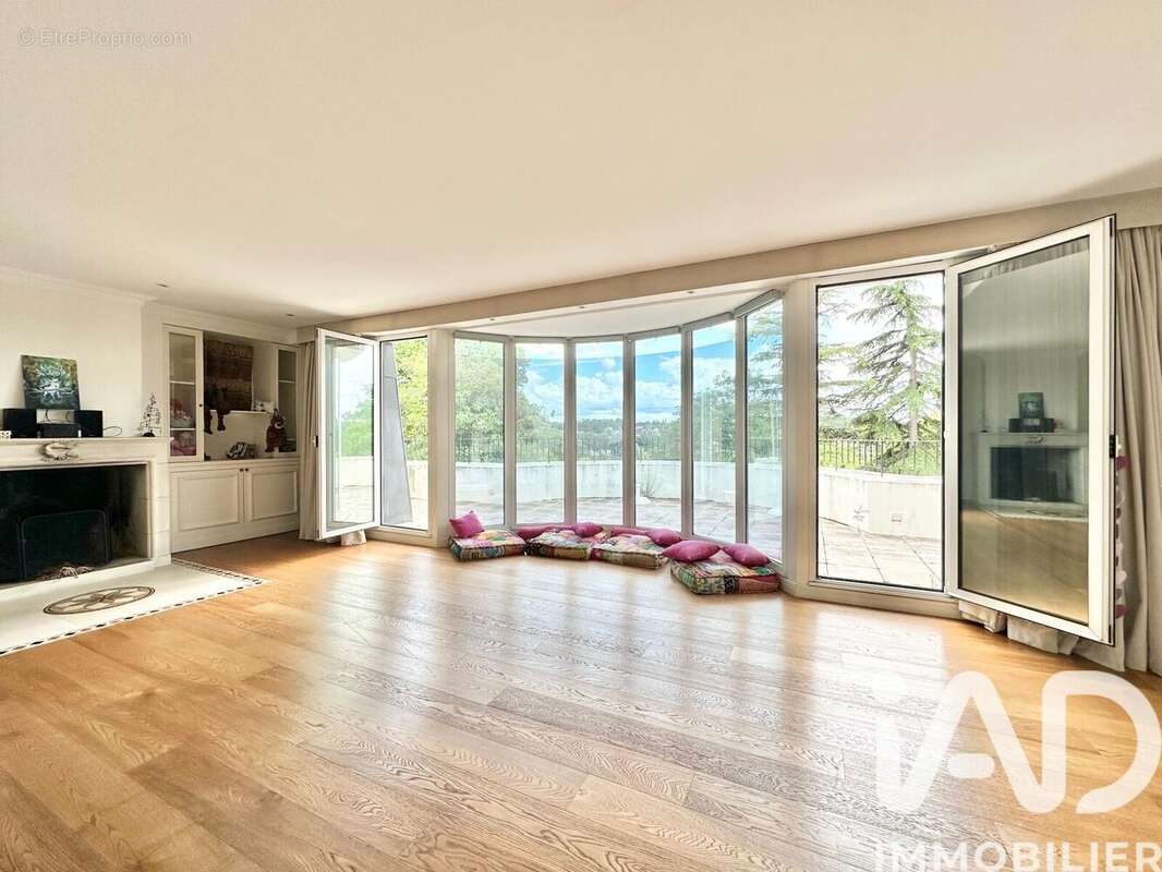 Maison 433 m² à Epinay-Sur-Orge  - photo 4