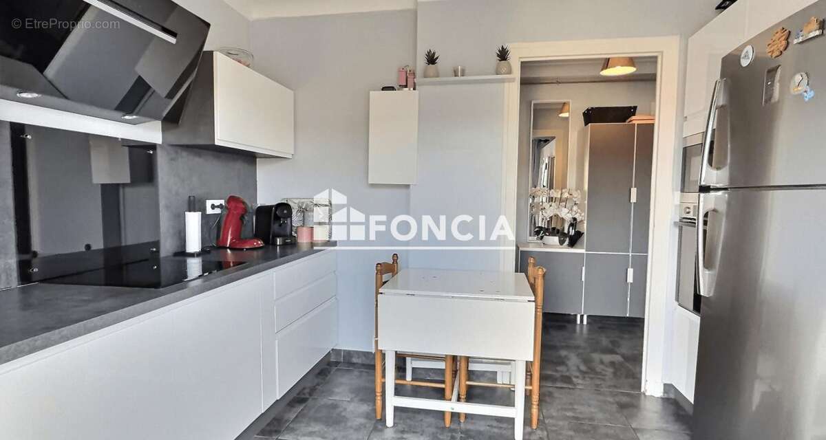 Appartement à LA RICAMARIE