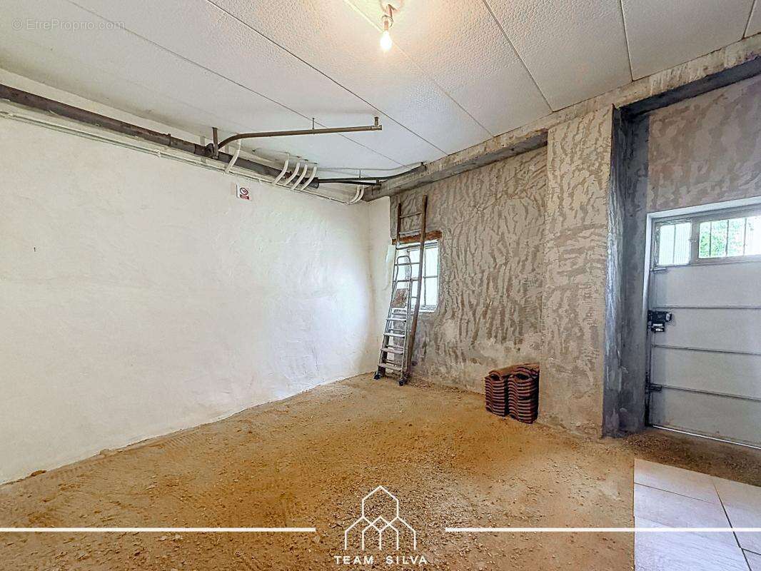 Maison 110 m² à Communay  - photo 14