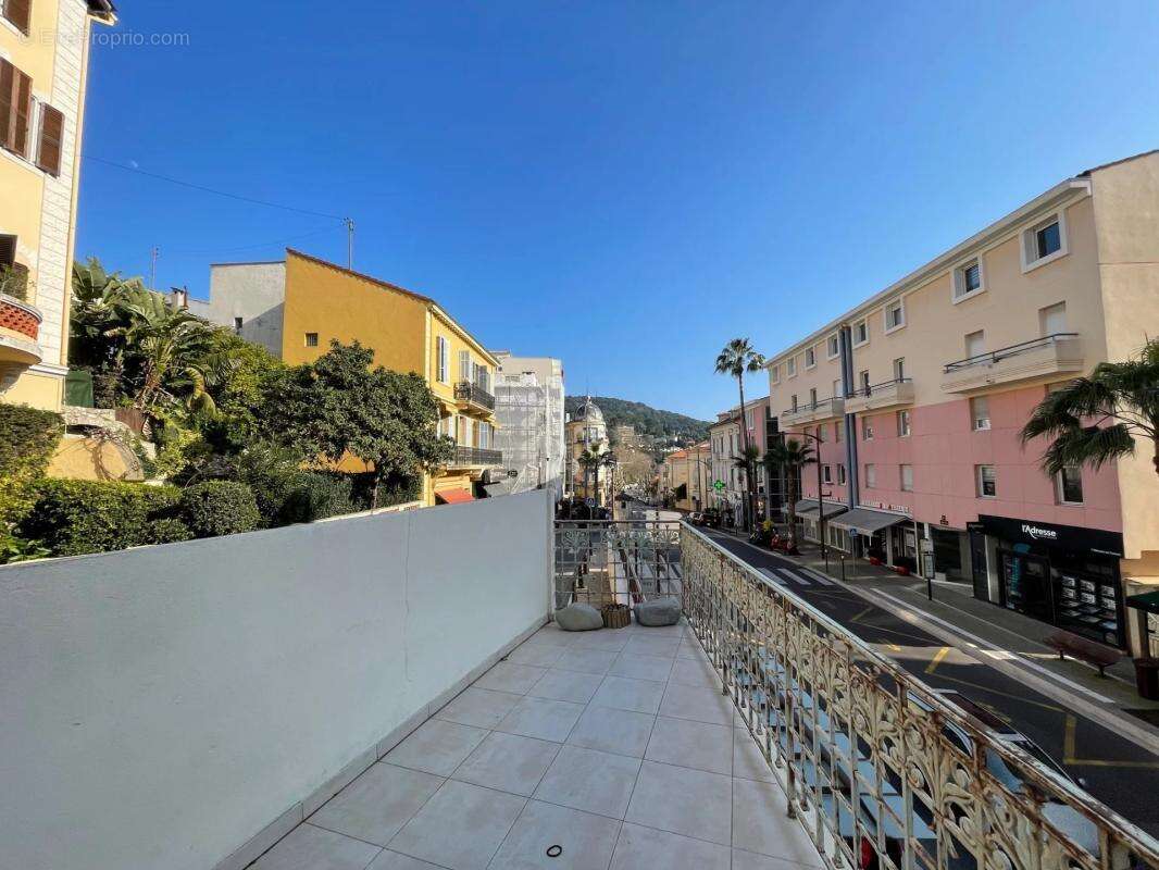 Appartement à LE CANNET