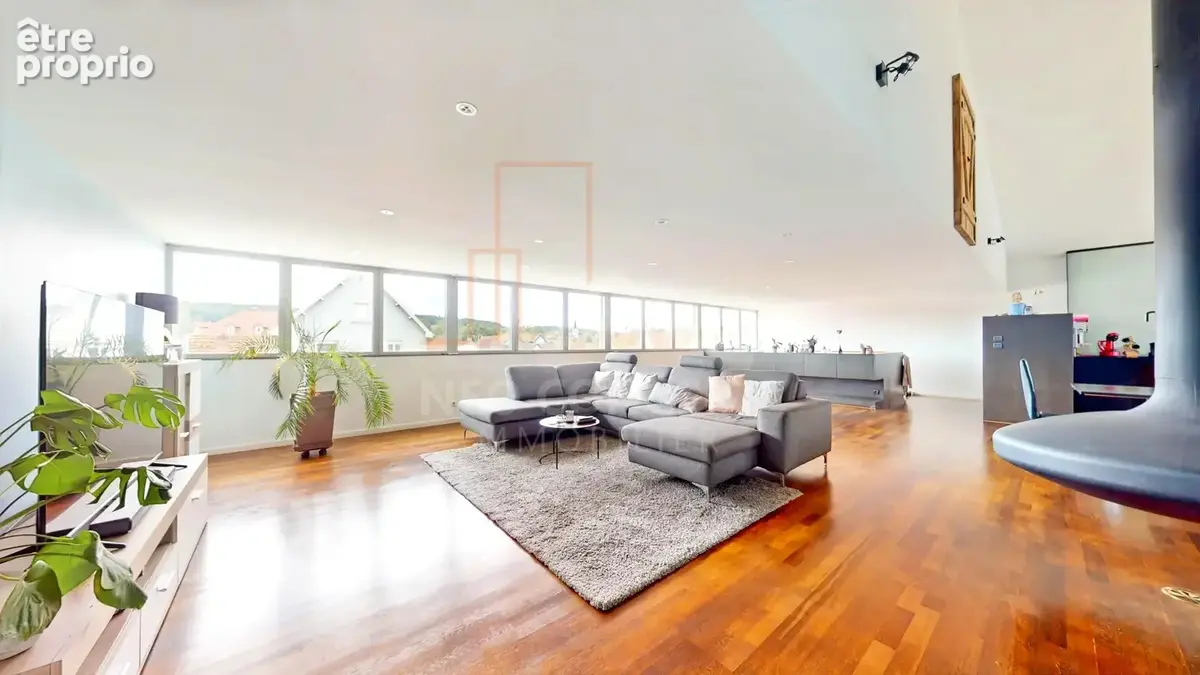 GUMBRECHTSHOFFEN - Ensemble immobilier de plus de 700 m2 - photo 2