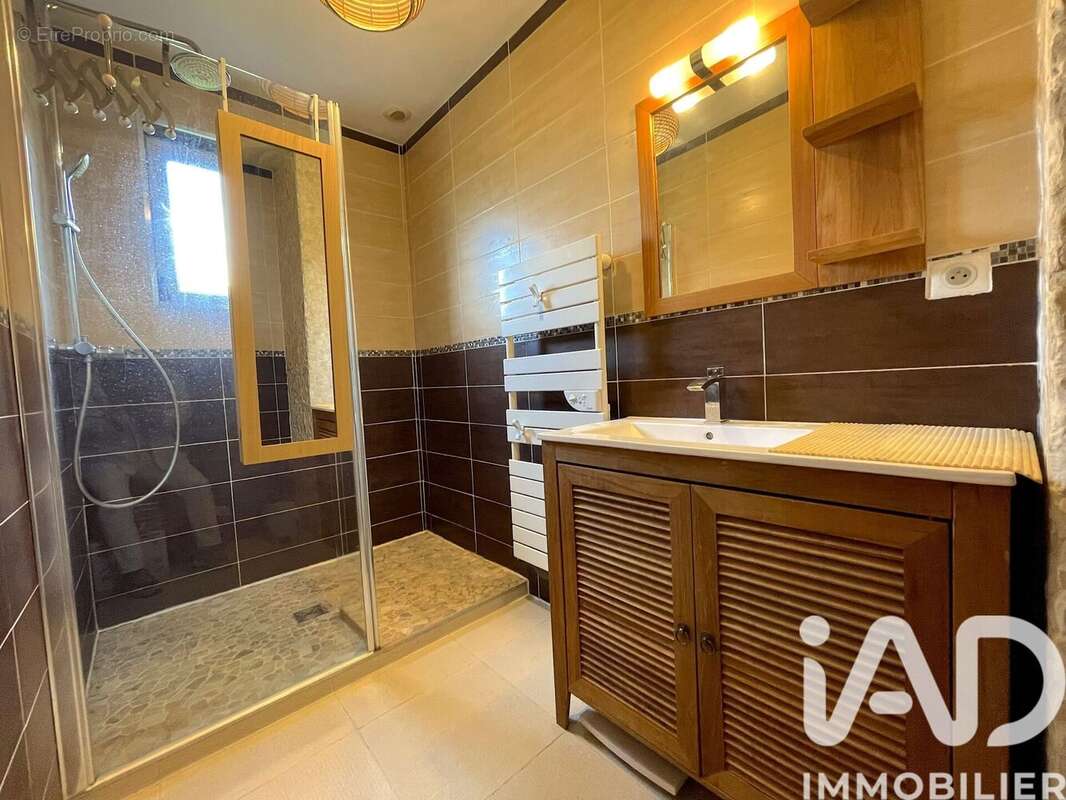 Photo 6 - Appartement à AMBARES-ET-LAGRAVE