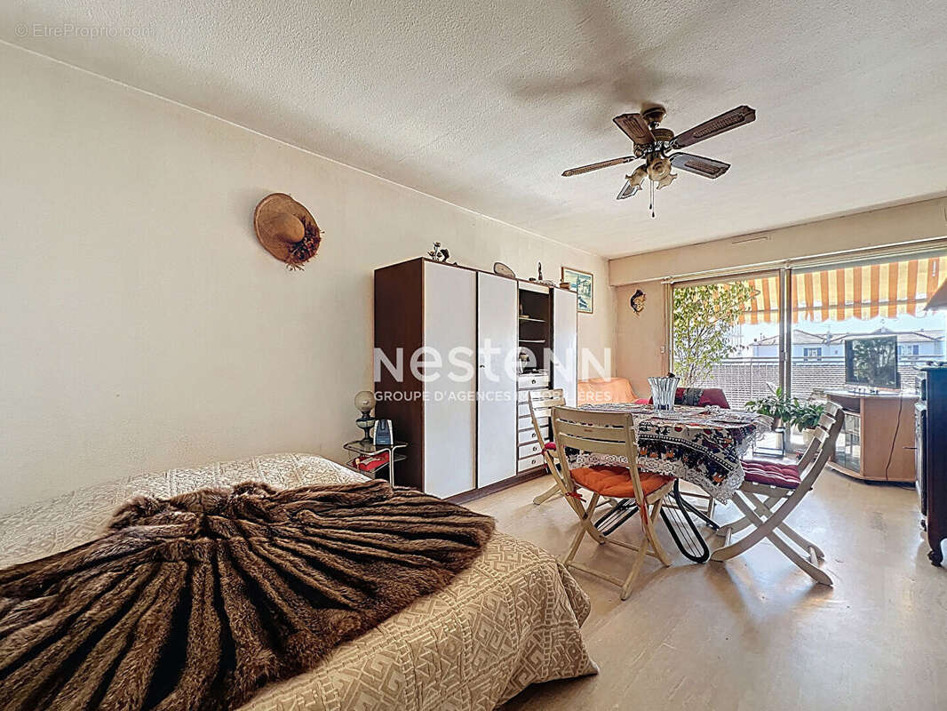 Appartement à VALLAURIS