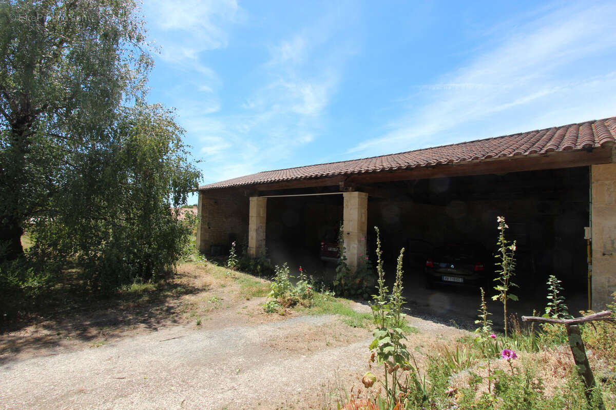 Maison à BENET