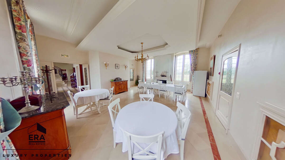 Maison à MOULIS-EN-MEDOC