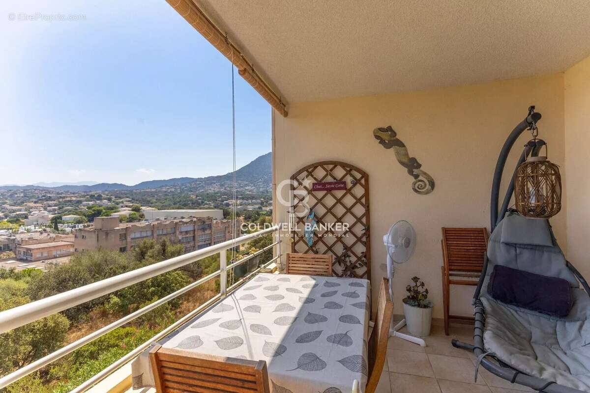 L'ile-rousse - Beau T2 vue mer & terrasse - photo 6