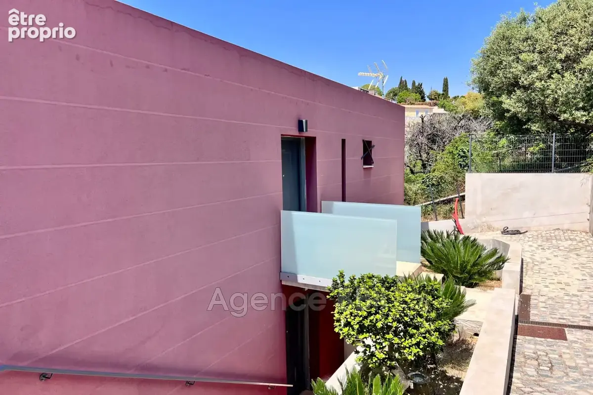 Maison 5 pièces 138 m² à vendre à Nice (06100) - photo 6