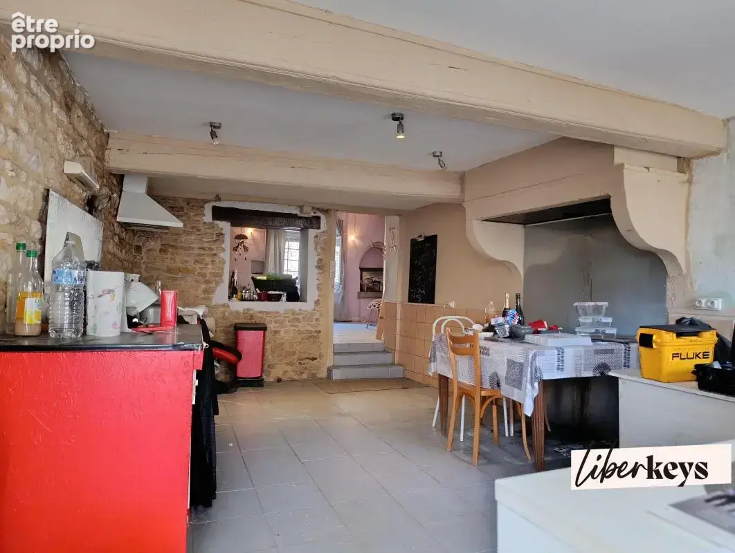 MAISON EN PIERRE COUP DE COEUR - 115 m² habitable - garage - 2 caves - photo 5