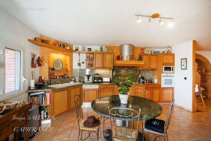 Maison à VILLEFRANCHE-DE-LAURAGAIS