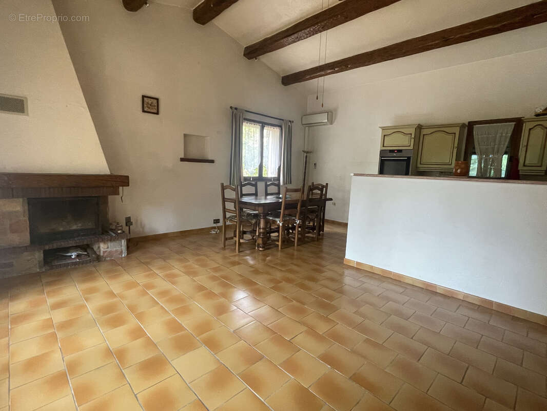 Maison à SERANON